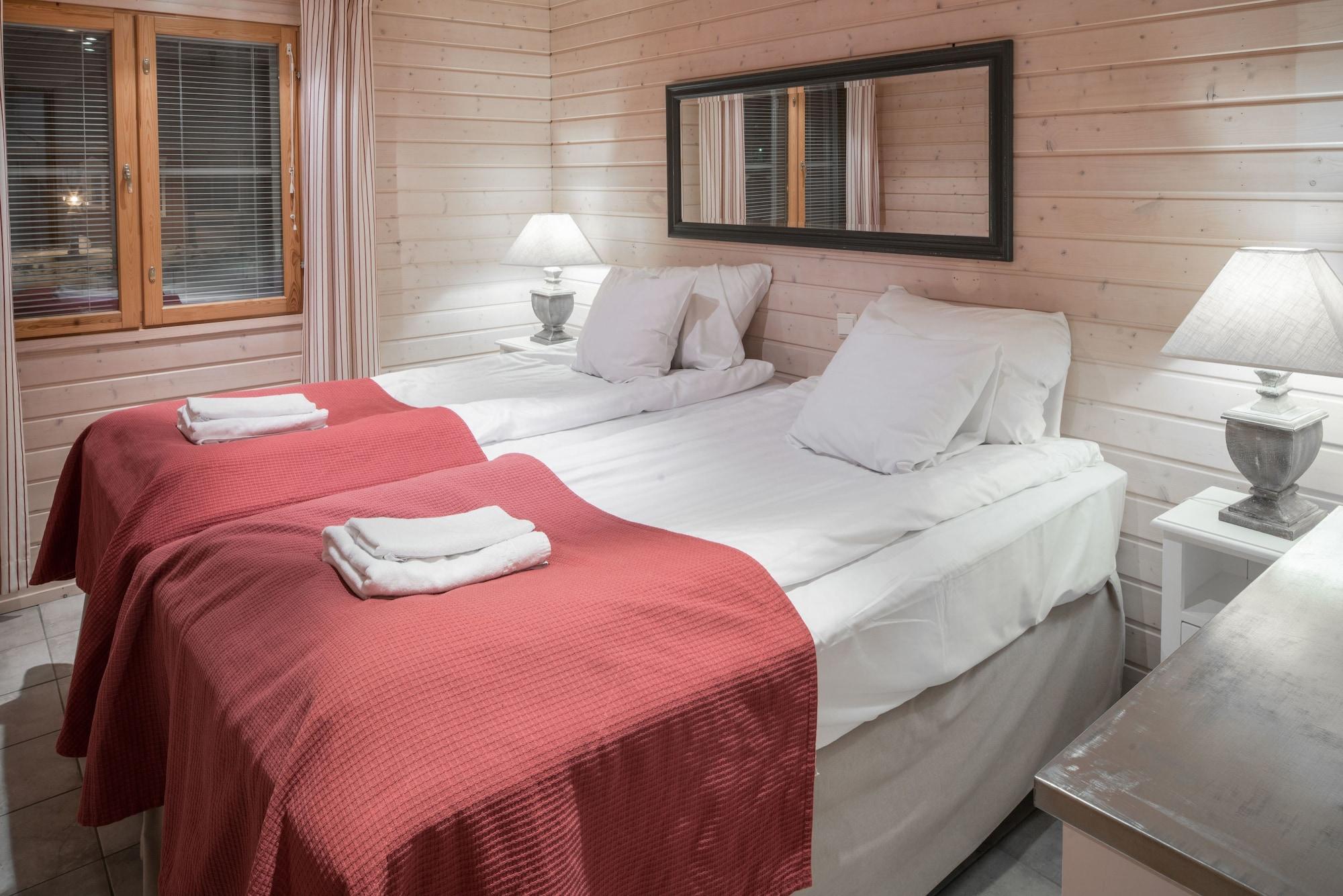 Lapland Hotels Ounasvaara Chalets Рованиеми Екстериор снимка